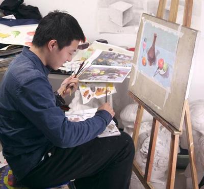 北京畫室上尚美術(shù)學(xué)員在清華大學(xué)開學(xué)典禮上發(fā)言