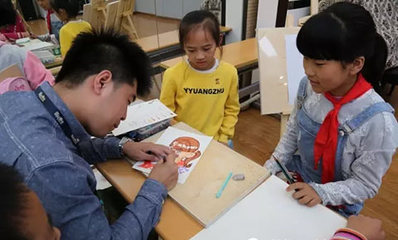 非凡北京畫室--感恩社會 義務(wù)教學(xué)