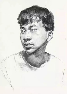 北京藝考畫室素描教學(xué)|教你如何畫帶小胡子的男青年頭像