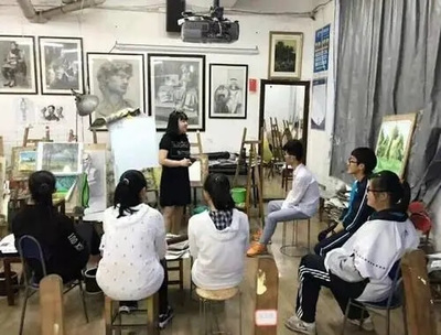 畫室集訓不只有你自己在努力,還有家人和朋友在為你加油打氣!